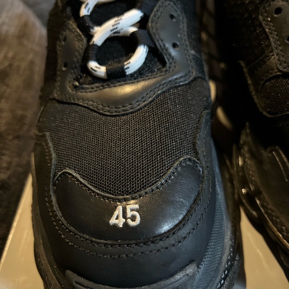 Balenciaga triple s size 45 - Picture 8 of 10